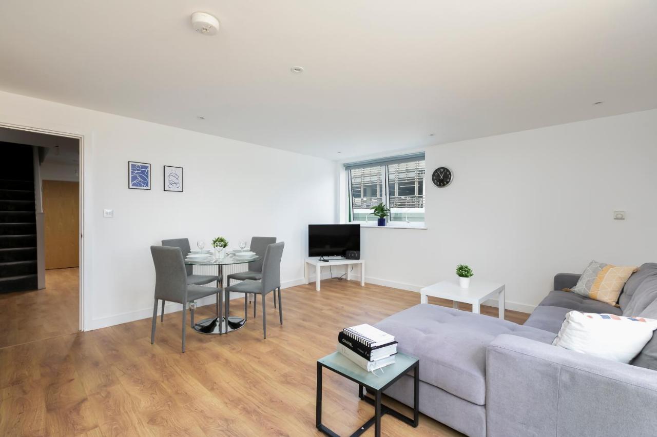 Skyvillion - 4 Bed Luxury Apartment With Balcony & Parking Enfield Exterior foto